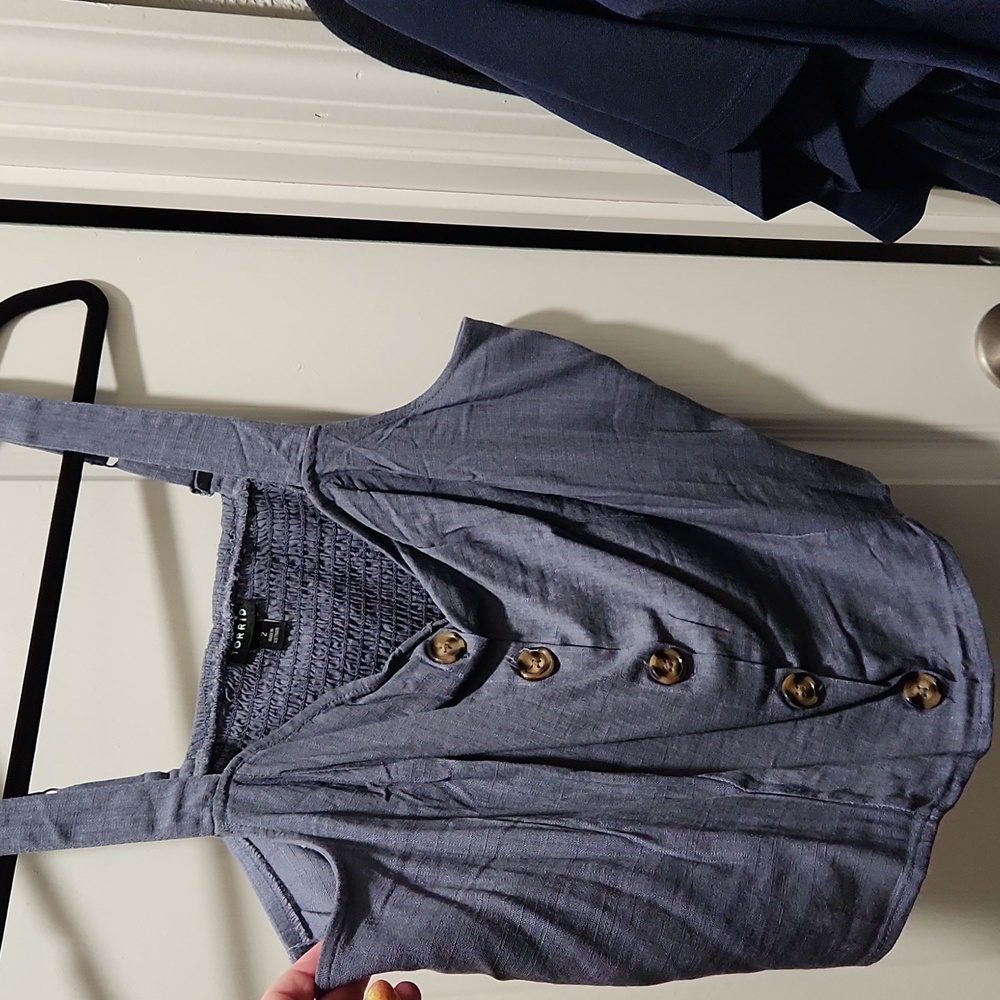 Crop tank top